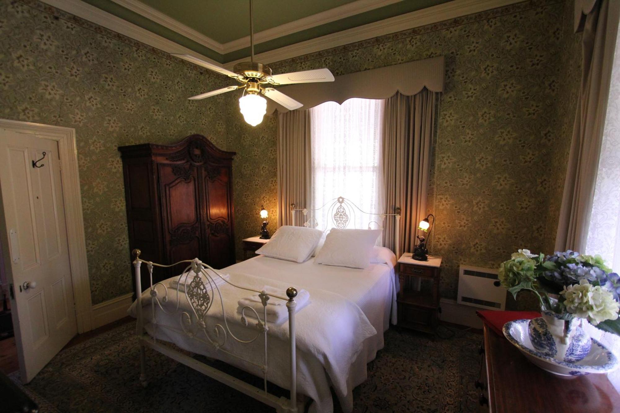 Bed and Breakfast Palm House Maldon Esterno foto
